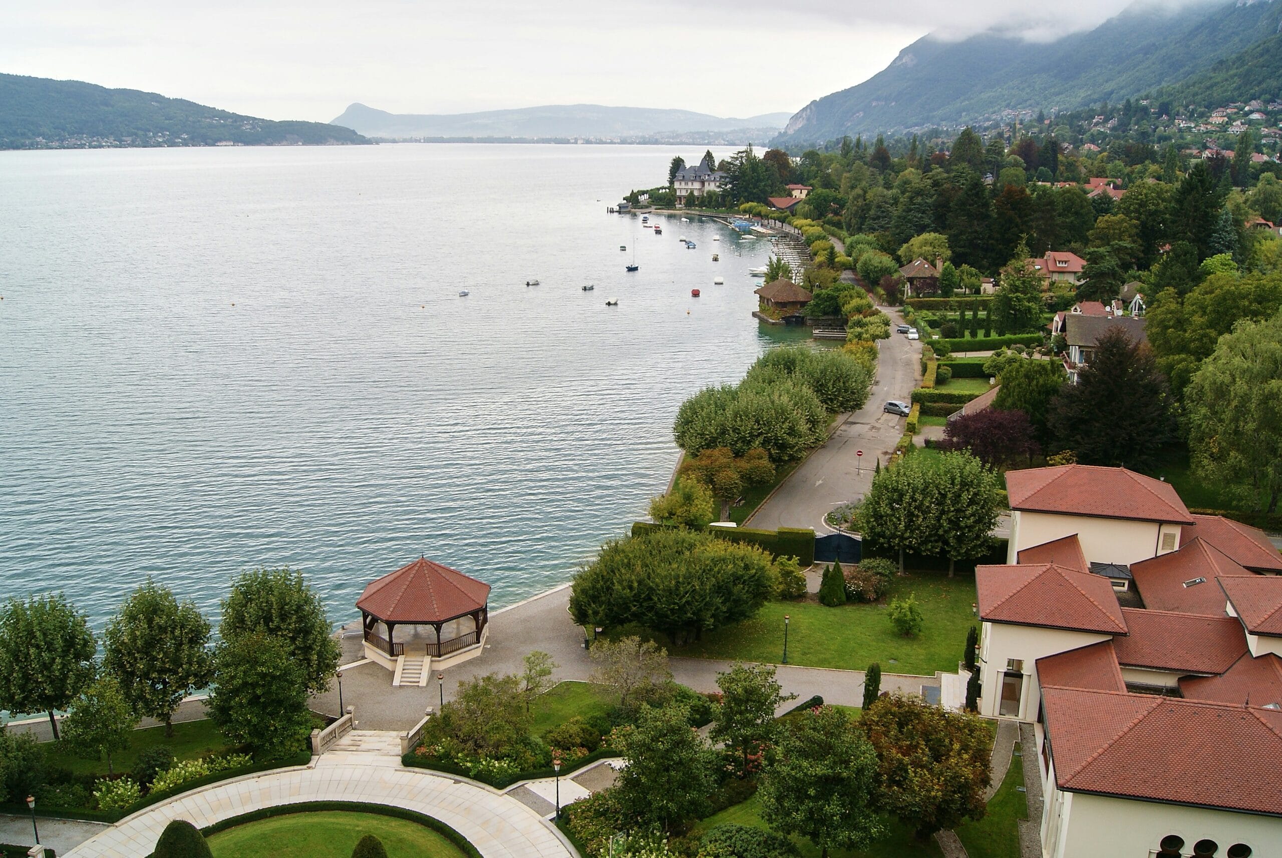 Winter Sports near Lake Annecy