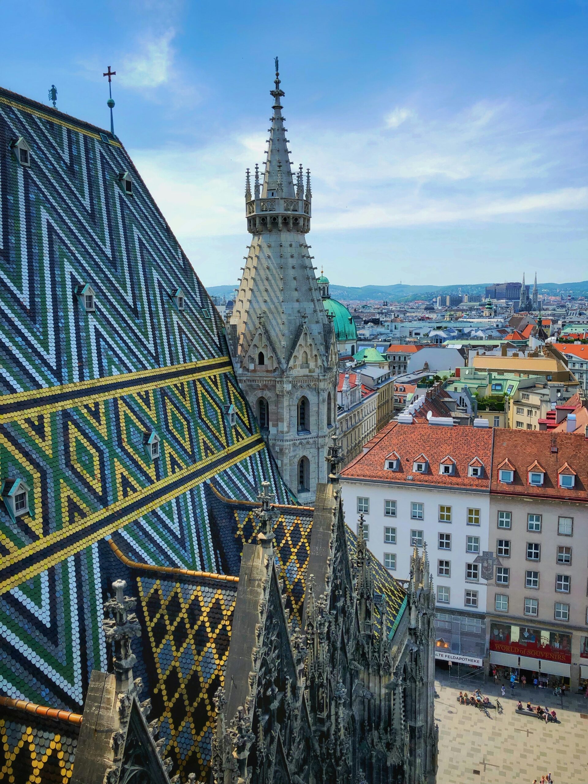 Marienplatz with the famous Glockenspiel and New Town Hall